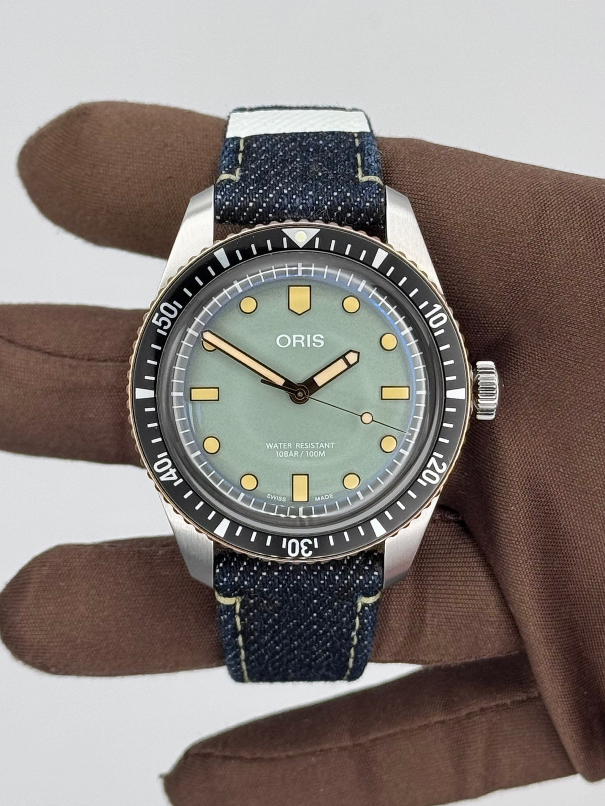 Oris x Momotaro Steel Divers Sixty Five Denim Strap 40mm 01.733.7707.4337