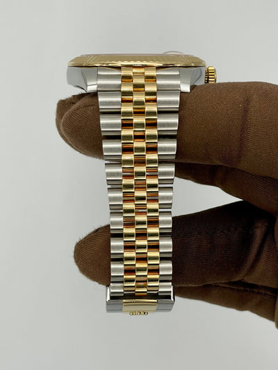 2022 Rolex Datejust NEW 2022 41mm Stainless Steel/Yellow Gold 126333-0002