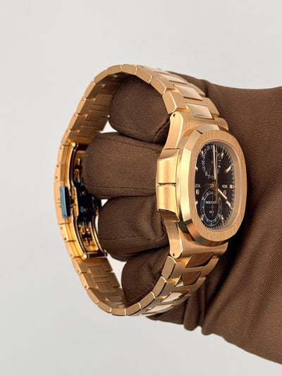 2025 Patek Philippe Nautilus 40mm Rose Gold 5990/1R-001