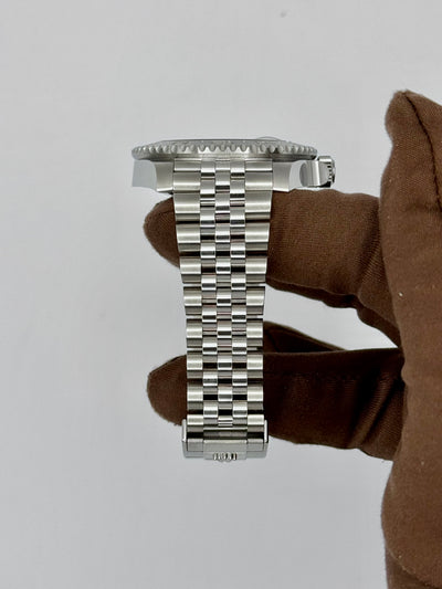 2026 Rolex GMT-Master II Bruce Wayne 40mm Stainless Steel 126710GRNR-0003