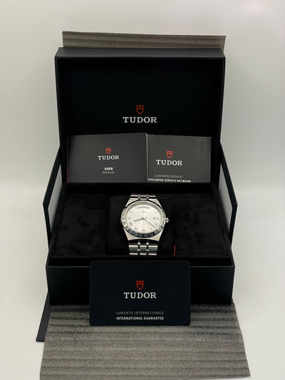 2025 Tudor Royal 41mm Stainless Steel M28600-0001