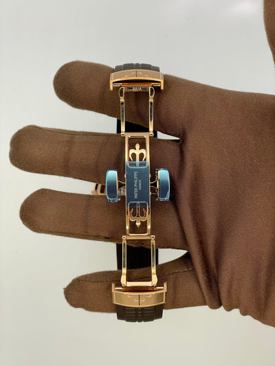 2025 Patek Philippe Aquanaut Travel Time 41mm Rose Gold 5164R-001