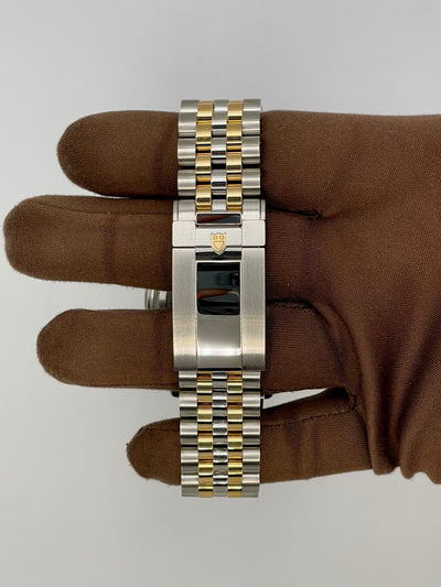2025 Tudor Black Bay One 39mm Stainless Steel/Yellow Gold M79663-0002