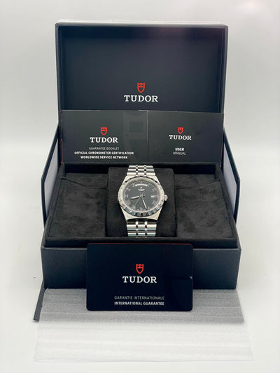 2025 Tudor Royal 41mm Stainless Steel M28600-0003