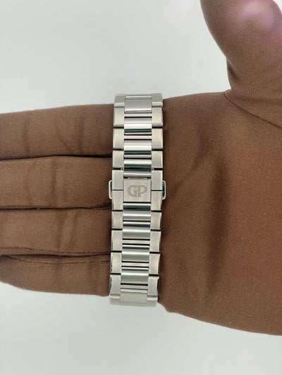 2025 Girard-Perregaux Laureato Chronograph 42mm Stainless Steel 81020-11-431-11A