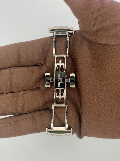 2019 Patek Philippe Aquanaut 42mm White Gold 5168G-010