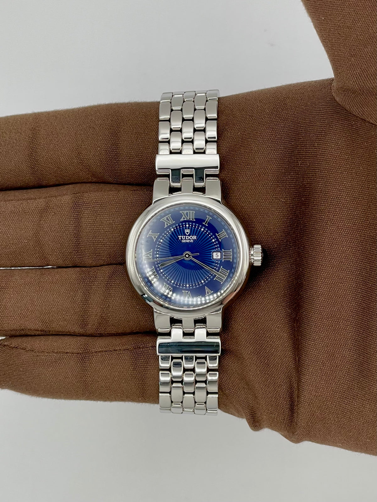 NEW 2025 Tudor Clair de Rose 30mm Stainless Steel M35500-0009