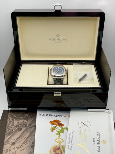 2024 Patek Philippe Nautilus 40mm White Gold 5740/1G-001