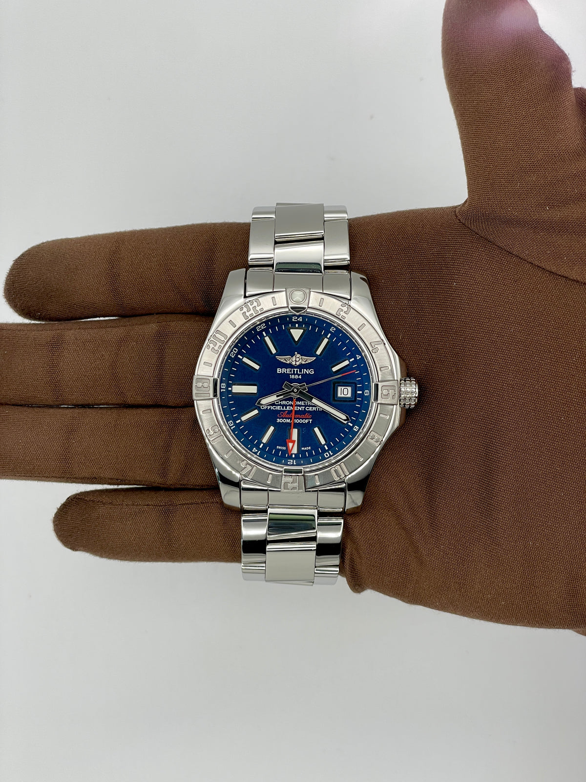 2015 Breitling Avenger II GMT 43mm Stainless Steel A3239011/C872