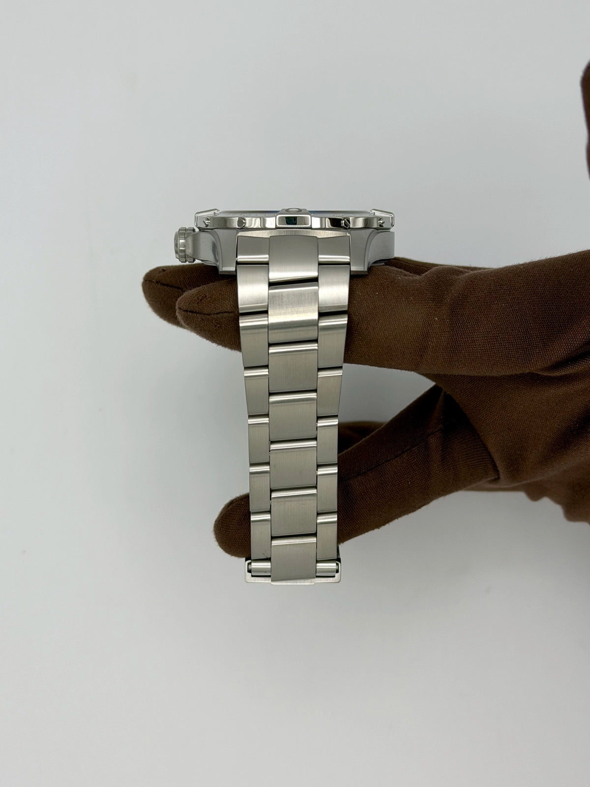 Breitling Avenger A17328101B1A1 — photo 6 of 8