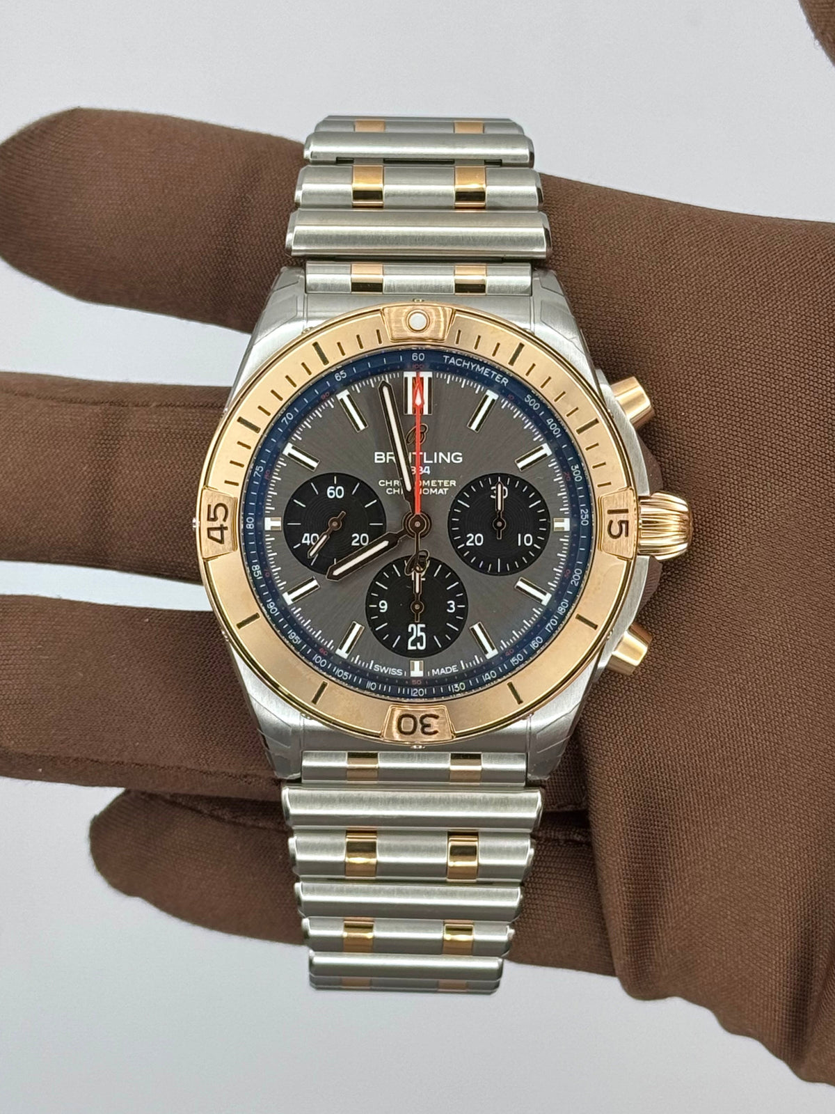 NEW 2025 Breitling SS/RG Chronomat B01 42mm Grey UB0134101B1U1