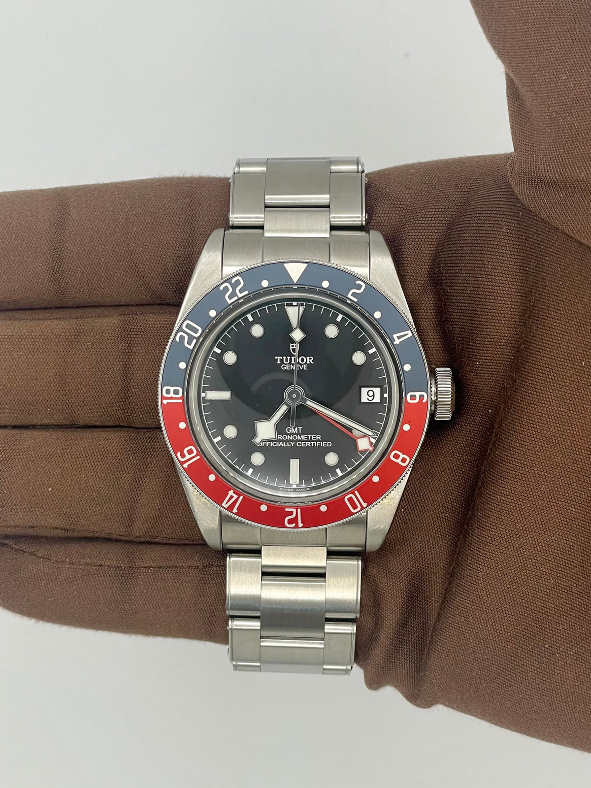 2022 Tudor Black Bay GMT 41mm Black Dial M79830RB-0001