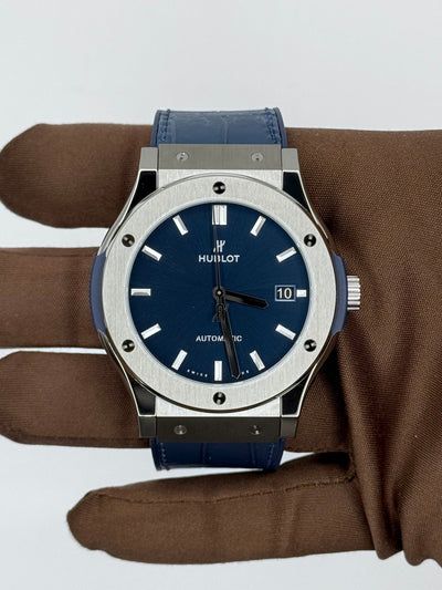2024 Hublot Classic Fusion Blue Blue Dial 45mm Titanium 511.NX.7170.LR