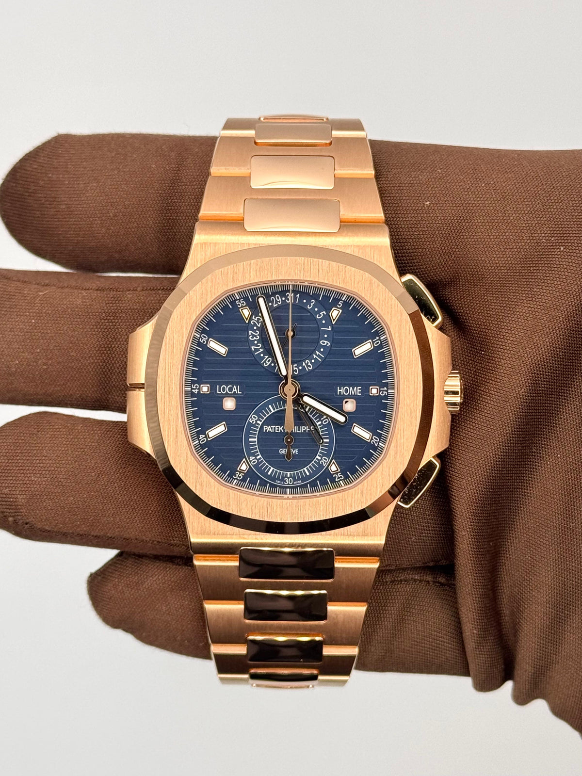 Patek Philippe Nautilus 40mm Rose Gold 5990/1R-001