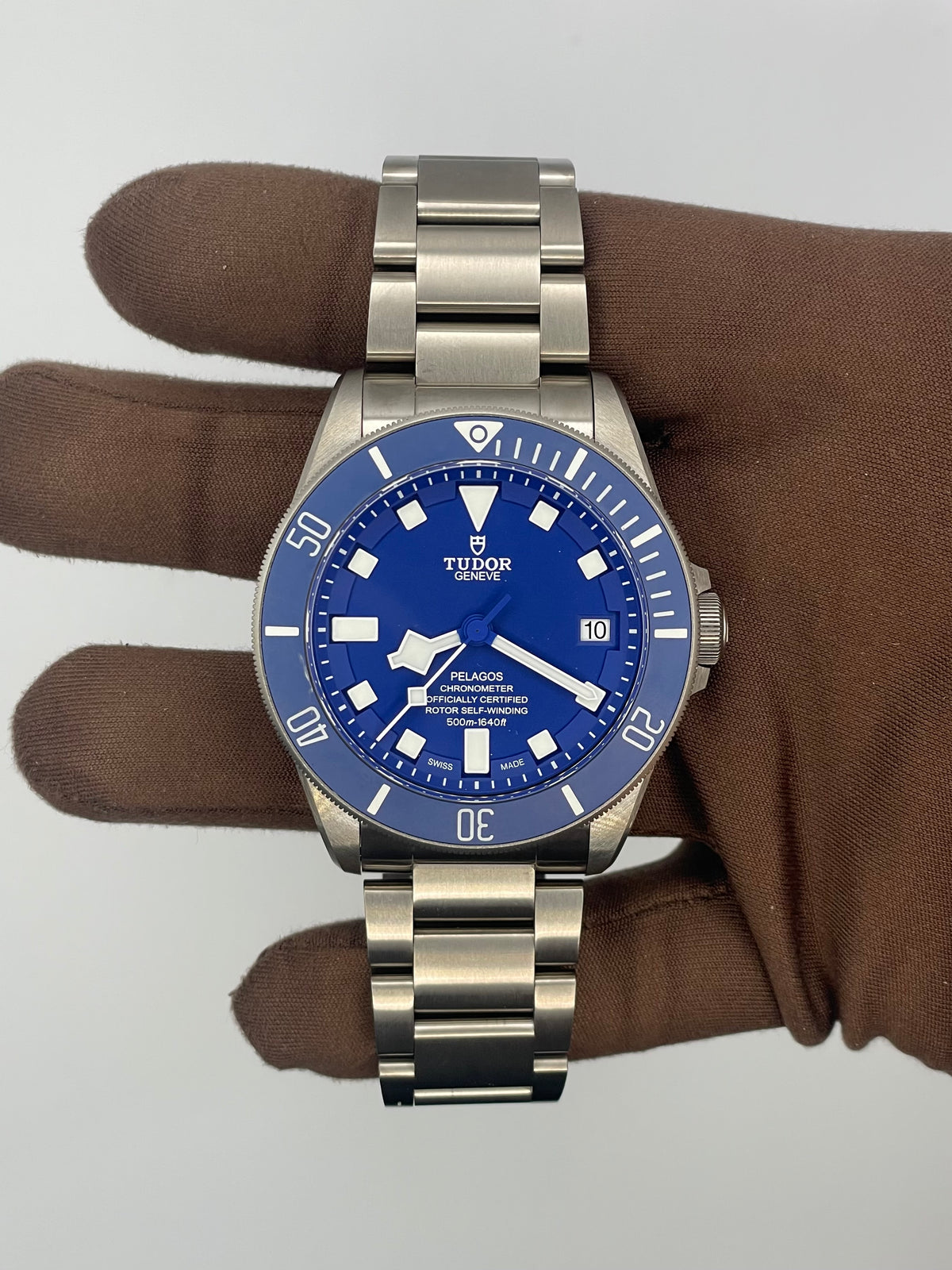 NEW 2025 Tudor Titanium Pelagos 42mm (additional strap) Blue Dial M25600TB-0001