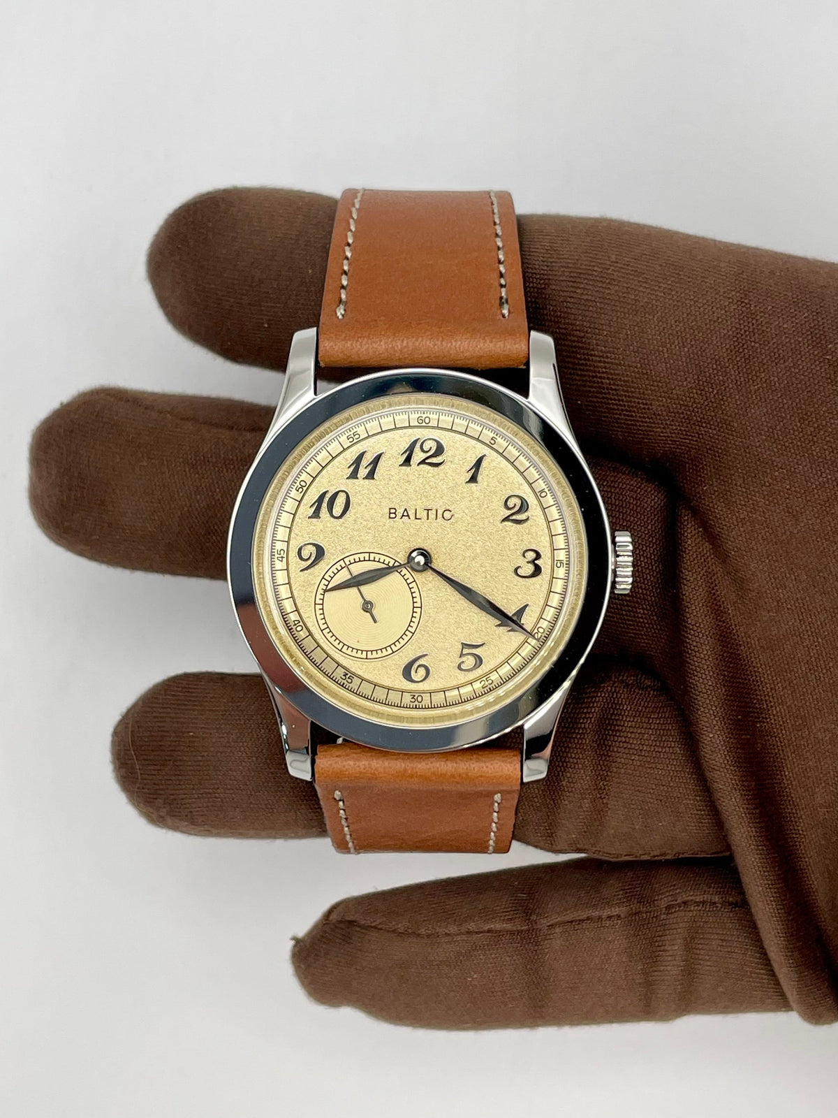 NEW 2025 Baltic Mr Classic Champagne 36mm Limited Edition of 300 Pieces MR01