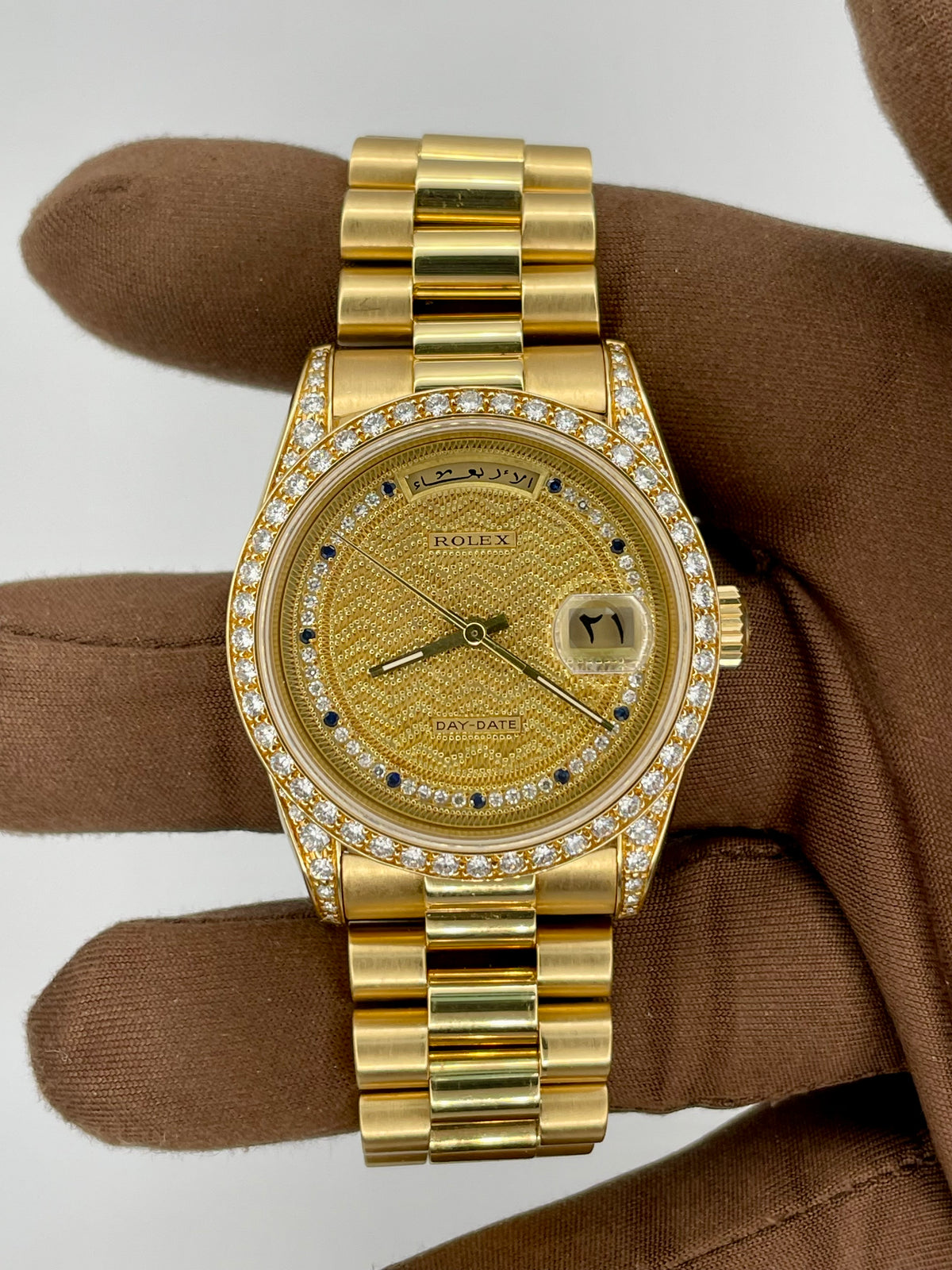 VERY RARE 1990s Rolex 18kt YG Day-Date Missoni Arabic Day-Date disk 36mm Gold-Diamond Dial 18388