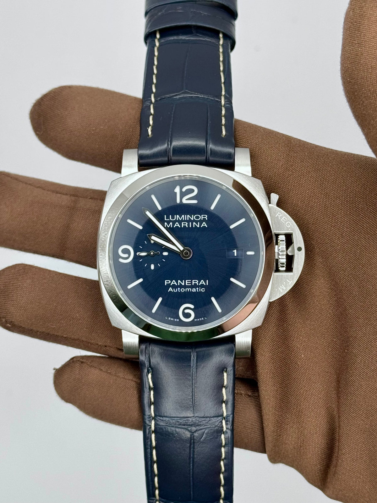 NEW 2025 Panerai Luminor Marina 3 Days Automatic 44mm PAM01313
