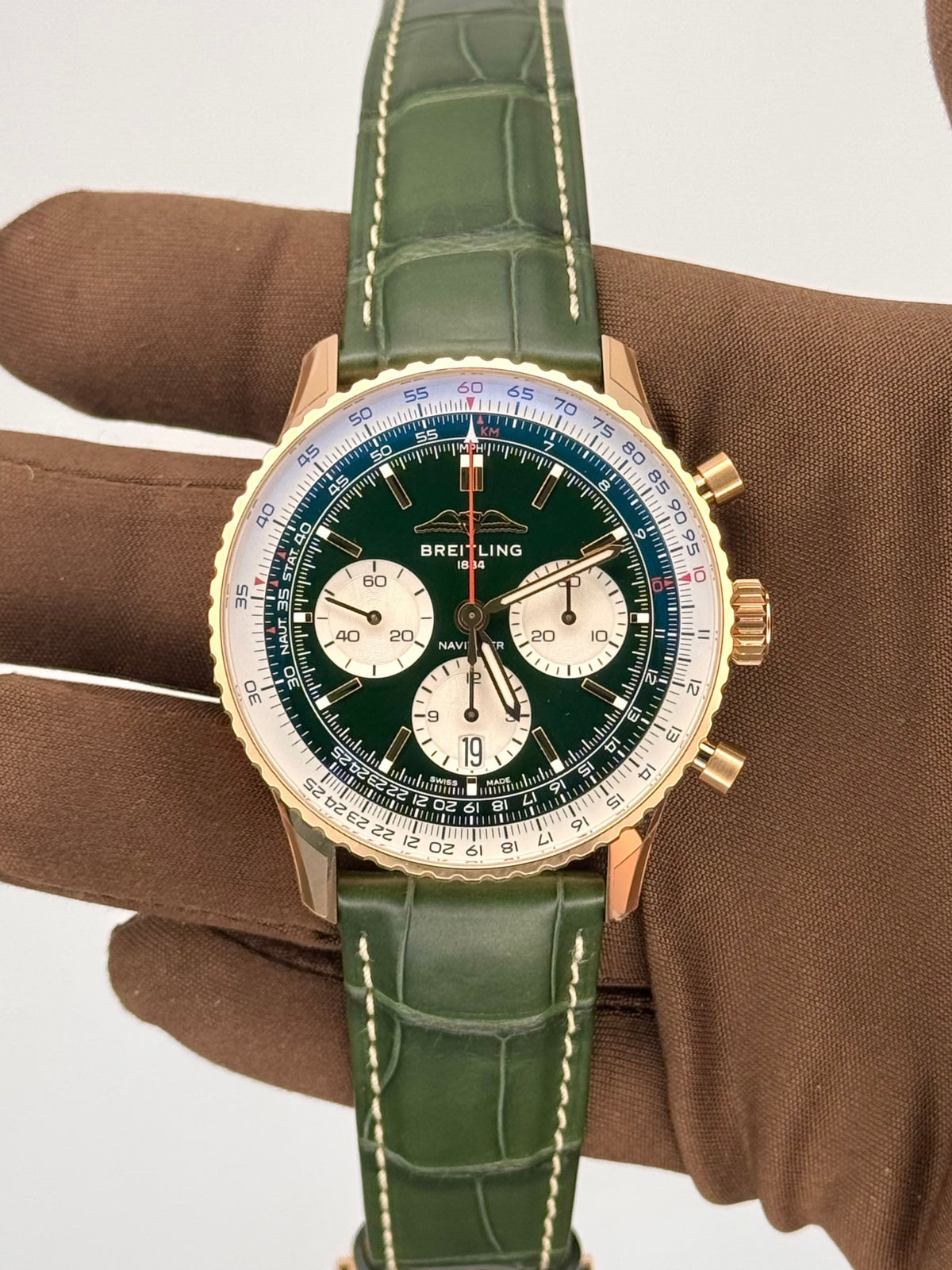 NEW 2024 Breitling RG Navitimer B01 Chronograph 43mm Cortina Watch Limited Edition of 25 pieces RB01384A1L1P1