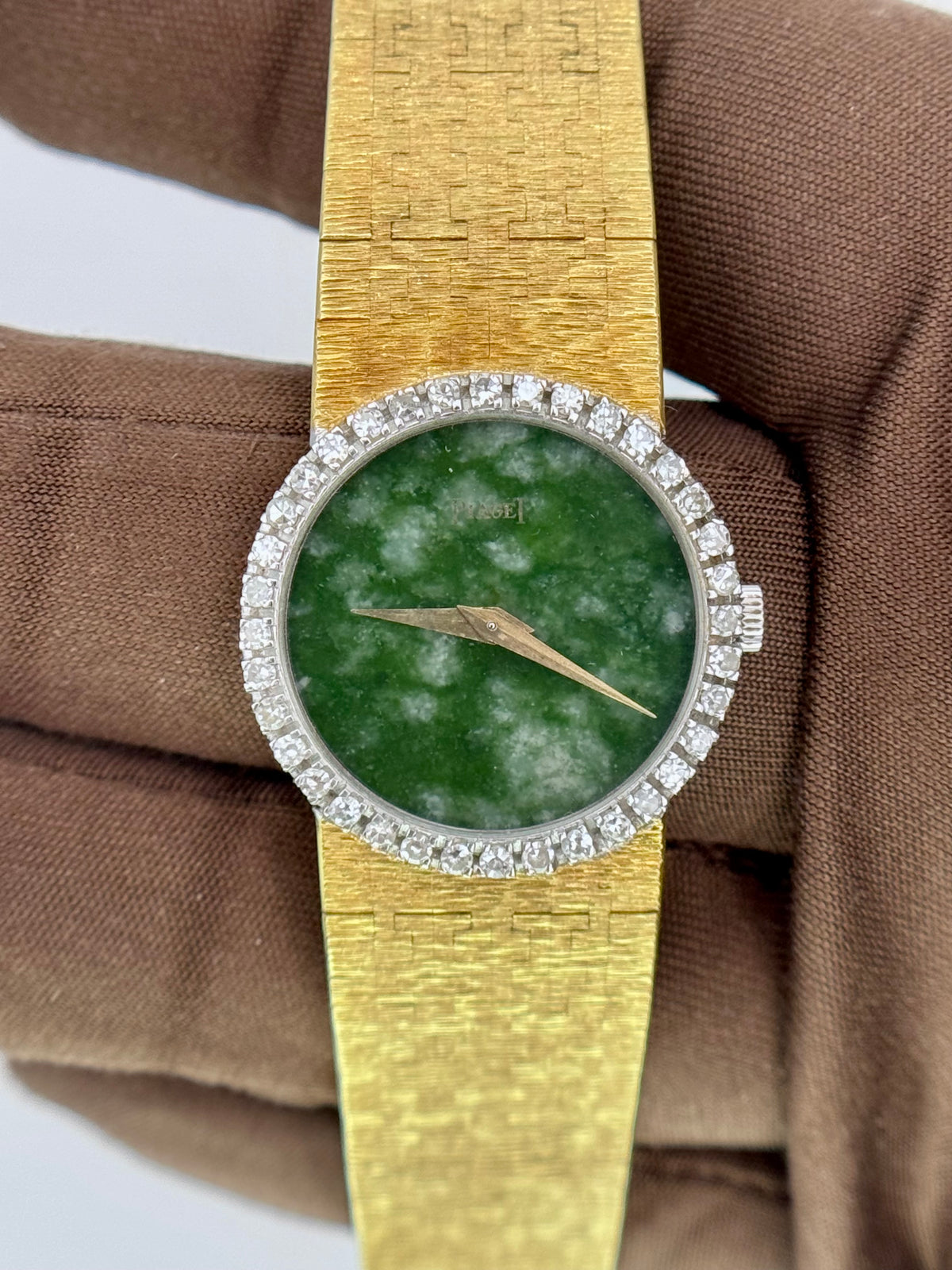 Vintage Piaget 18kt YG Jadeite Dial Diamond Bezel 24mm 9706 A 6