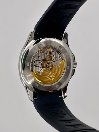 2011 Patek Philippe Aquanaut 40.8mm 41mm Stainless Steel 5167A-001