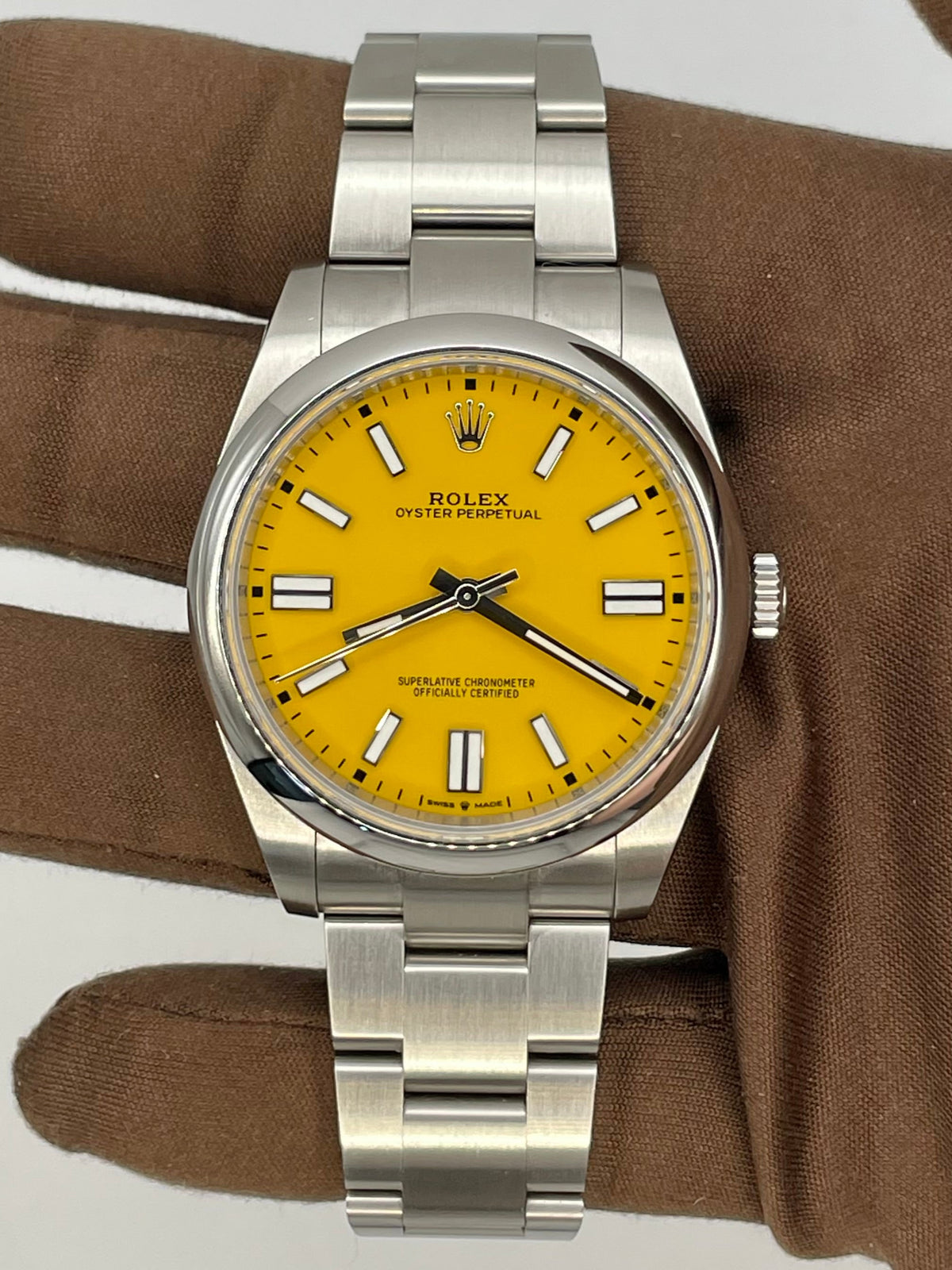 Rolex Steel Oyster Perpetual Yellow 41mm 124300-0004