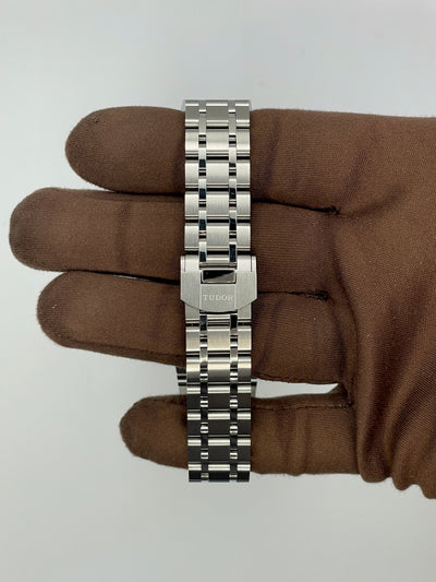 2025 Tudor Royal 34mm Stainless Steel M28400-0011