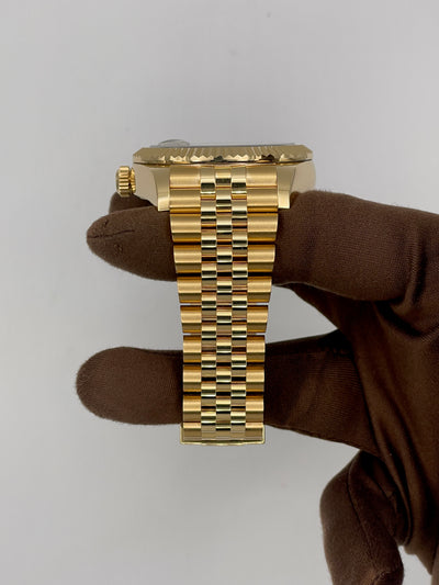 2025 Rolex Sky-Dweller 42mm Yellow Gold 336938