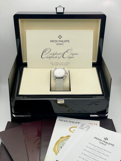 2007 Patek Philippe Aquanaut White Dial 36mm Stainless Steel 5067A-011