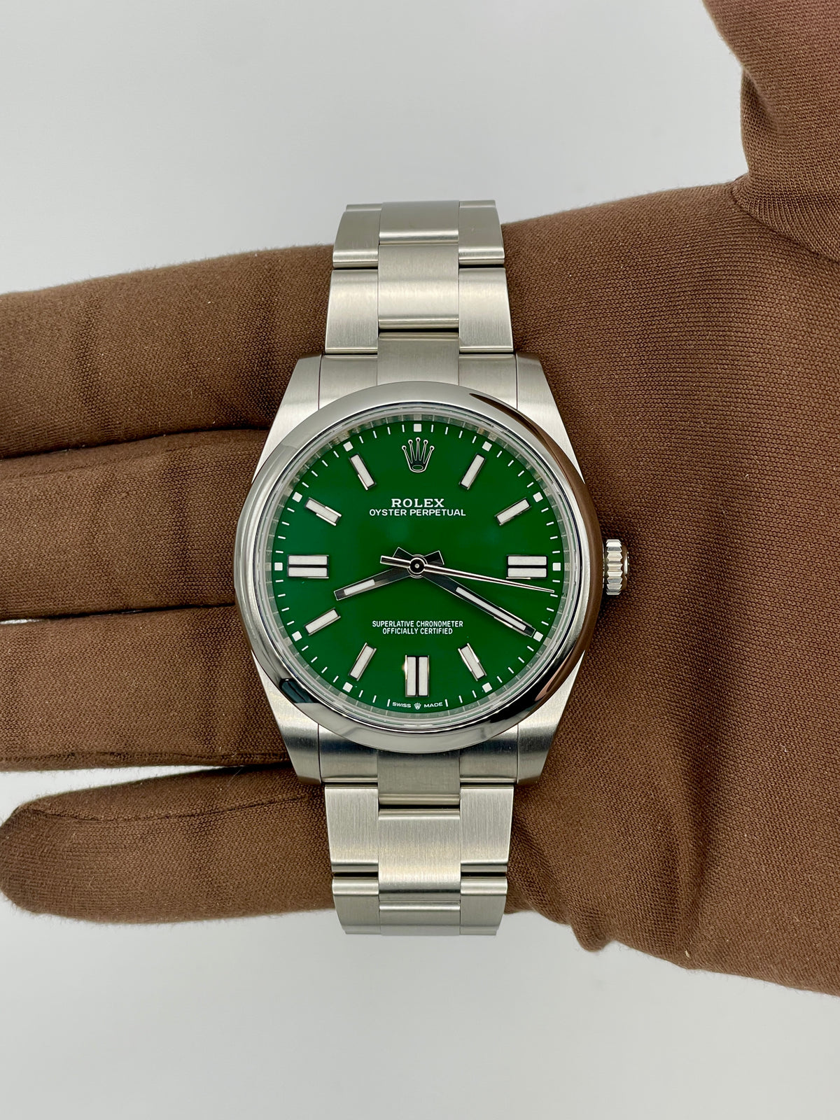 2023 Rolex Oyster Perpetual 124300-0005