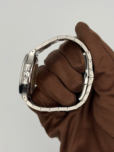 2014 Patek Philippe Nautilus 33.6mm Stainless steel 7018/1A-001