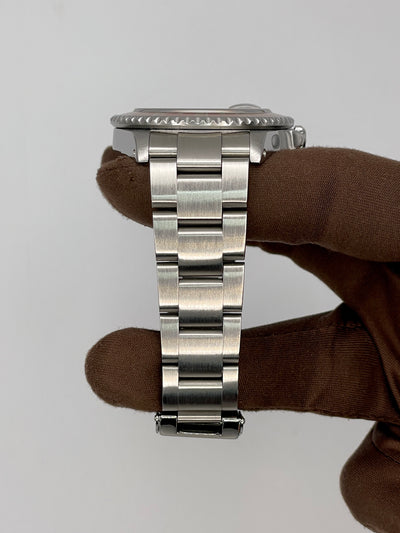2000 Rolex GMT-Master II Pepsi 40mm Stainless Steel 16710