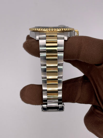 1999 Rolex Submariner 40mm Stainless Steel/Yellow Gold 16613