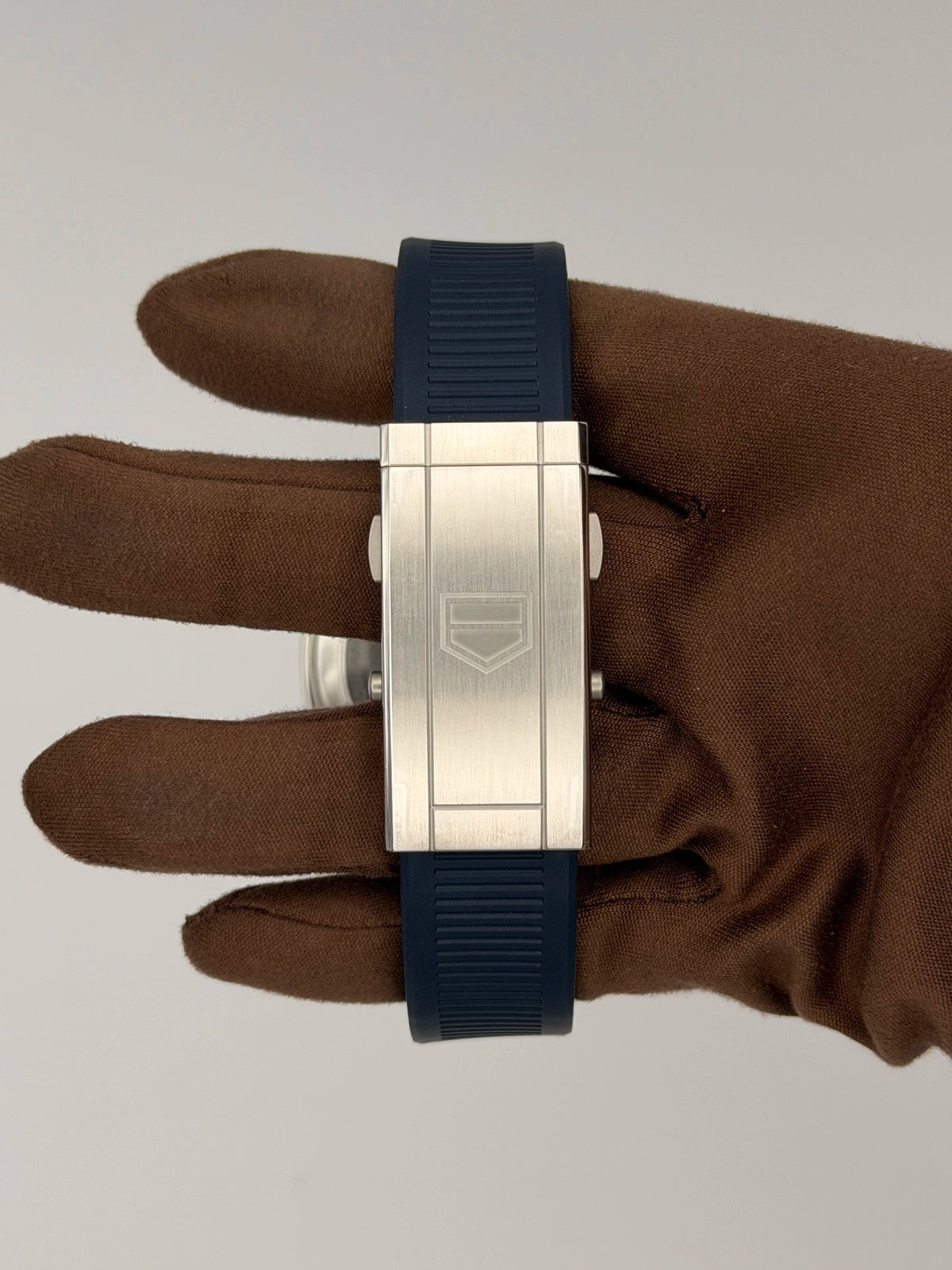 Tag Heuer Aquaracer Professional 300 GMT Automatic GMT WBP2010.FT6198 — photo 7 of 9