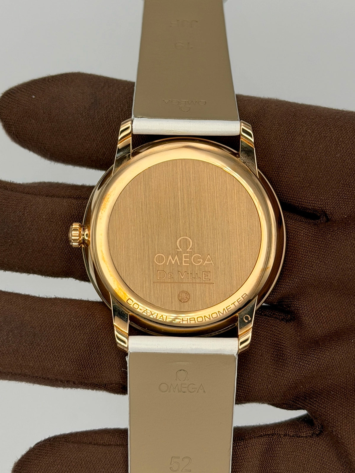 Omega De Ville Prestige Butterfly 424.57.37.20.55.003 — photo 4 of 8