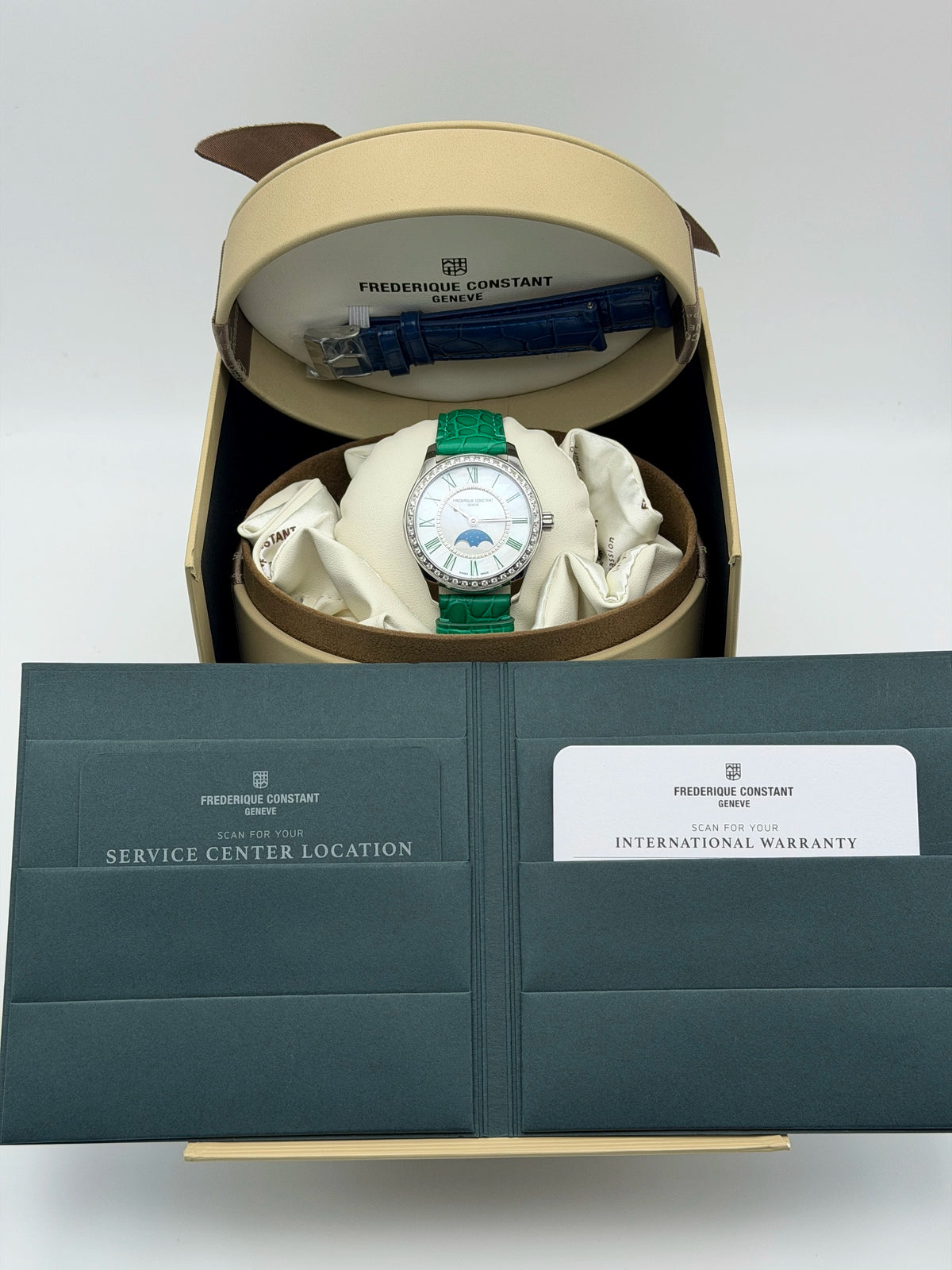Frederique Constant Classics Elegance Luna FC-331MPWGRD3BD6 — photo 9 of 9