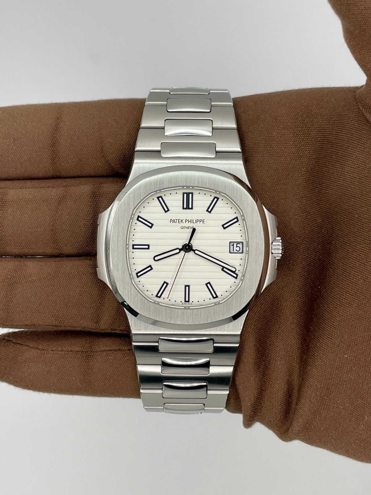 2019 Patek Philippe Nautilus Rare 330 Movement 40mm Stainless Steel 5711/1A-011