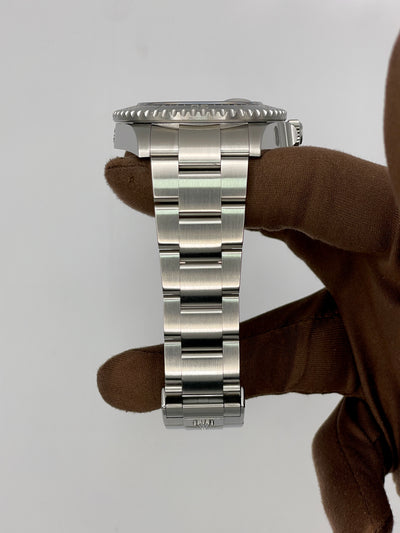 2023 Rolex Sea-Dweller 43 43mm Stainless Steel 126600