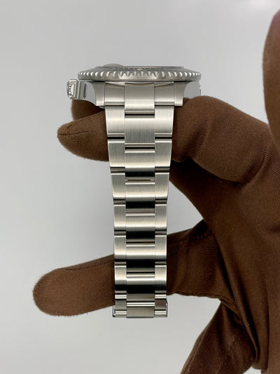 2023 Rolex Sea-Dweller 43 43mm Stainless Steel 126600