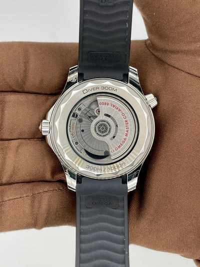 2025 Omega Seamaster Diver 300M Omega Co-Axial Master Chronometer 42mm Stainless Steel 210.32.42.20.04.001