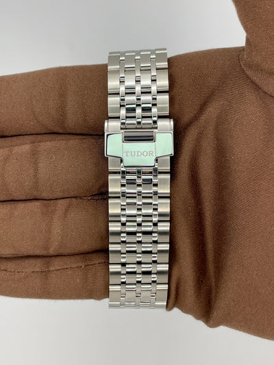 2025 Tudor 1926 Luna 39mm Stainless Steel M91560-0002