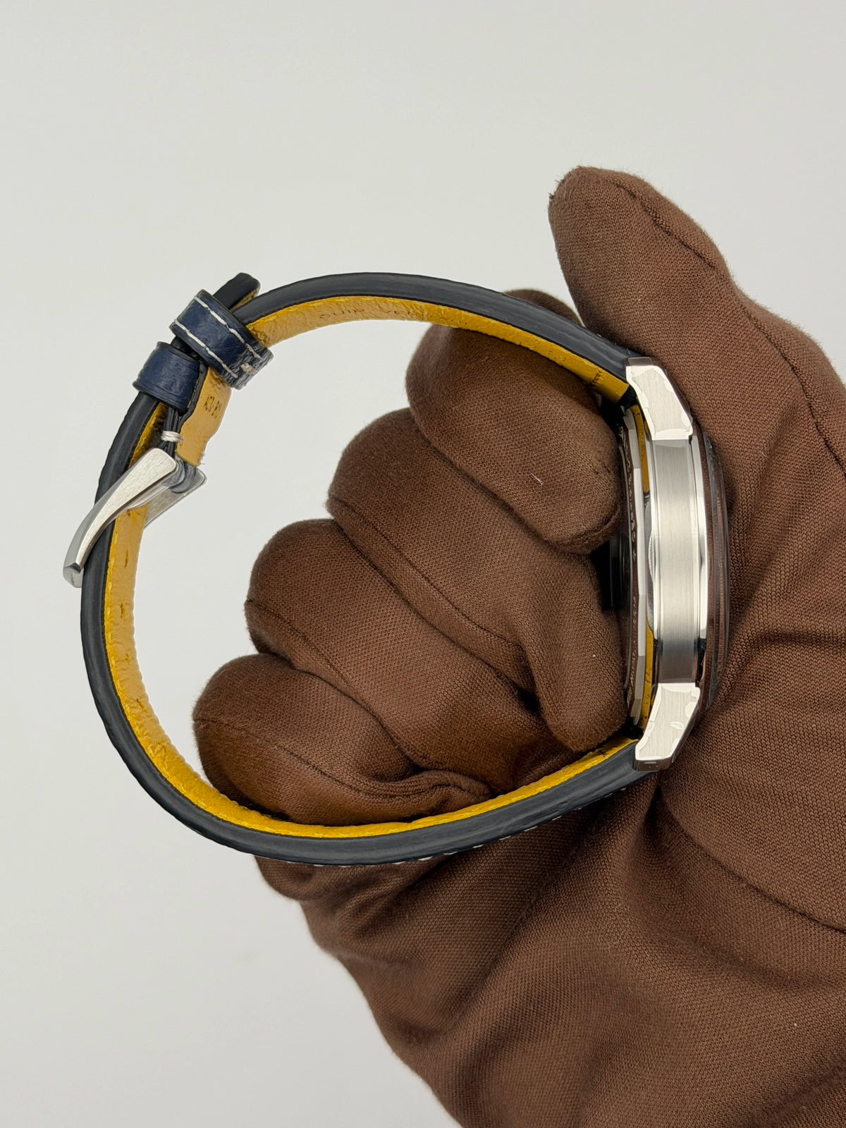 Breitling Top Time B31 AB3113A71C1X1 — photo 3 of 8