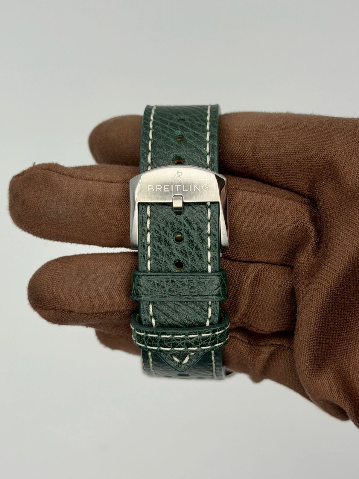 Breitling Top Time B31 AB3113171L1X1 — photo 7 of 8