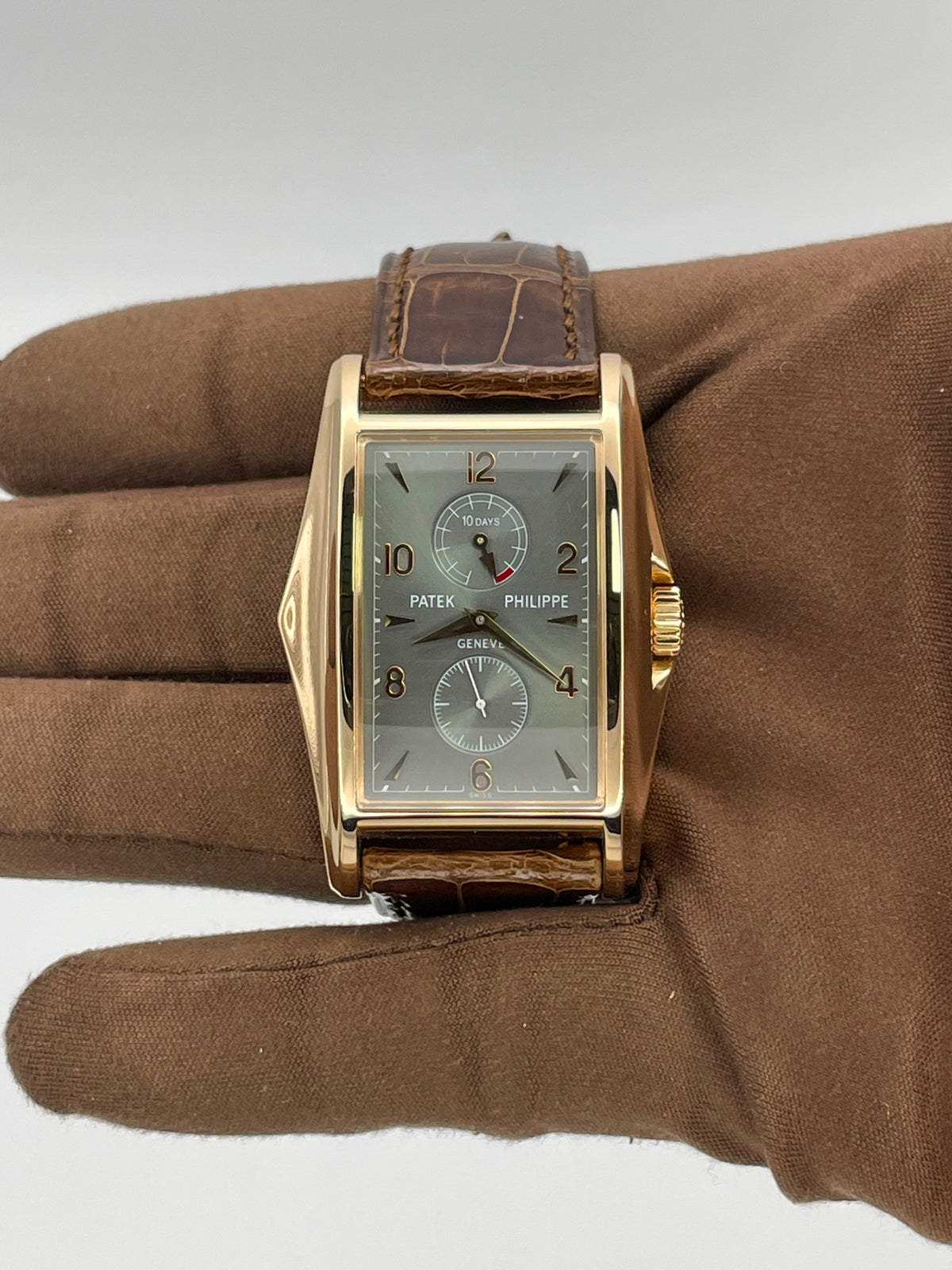 2001 Patek Philippe Gondola 45mmx34mm Rose Gold 5100R-001