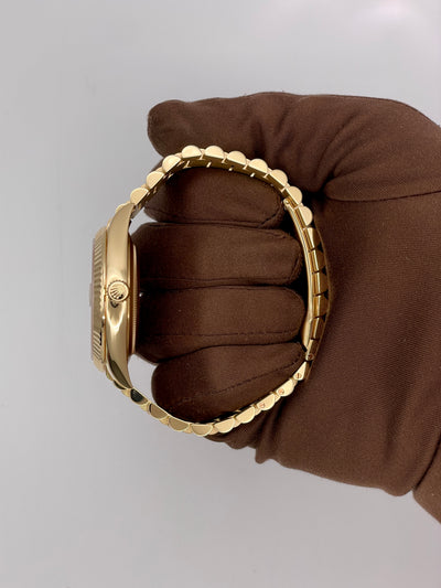 2025 Rolex Day-Date 40mm Yellow Gold 228238