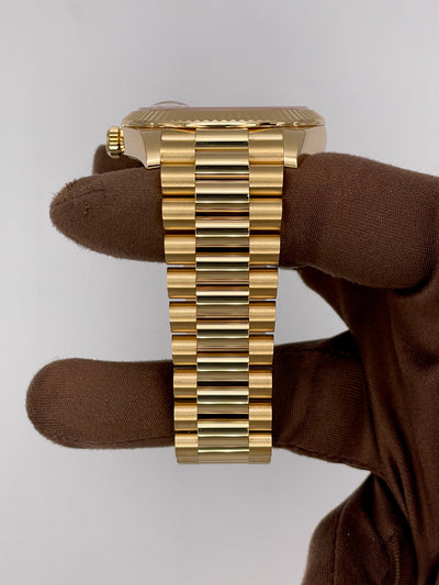 2025 Rolex Day-Date 40mm Yellow Gold 228238
