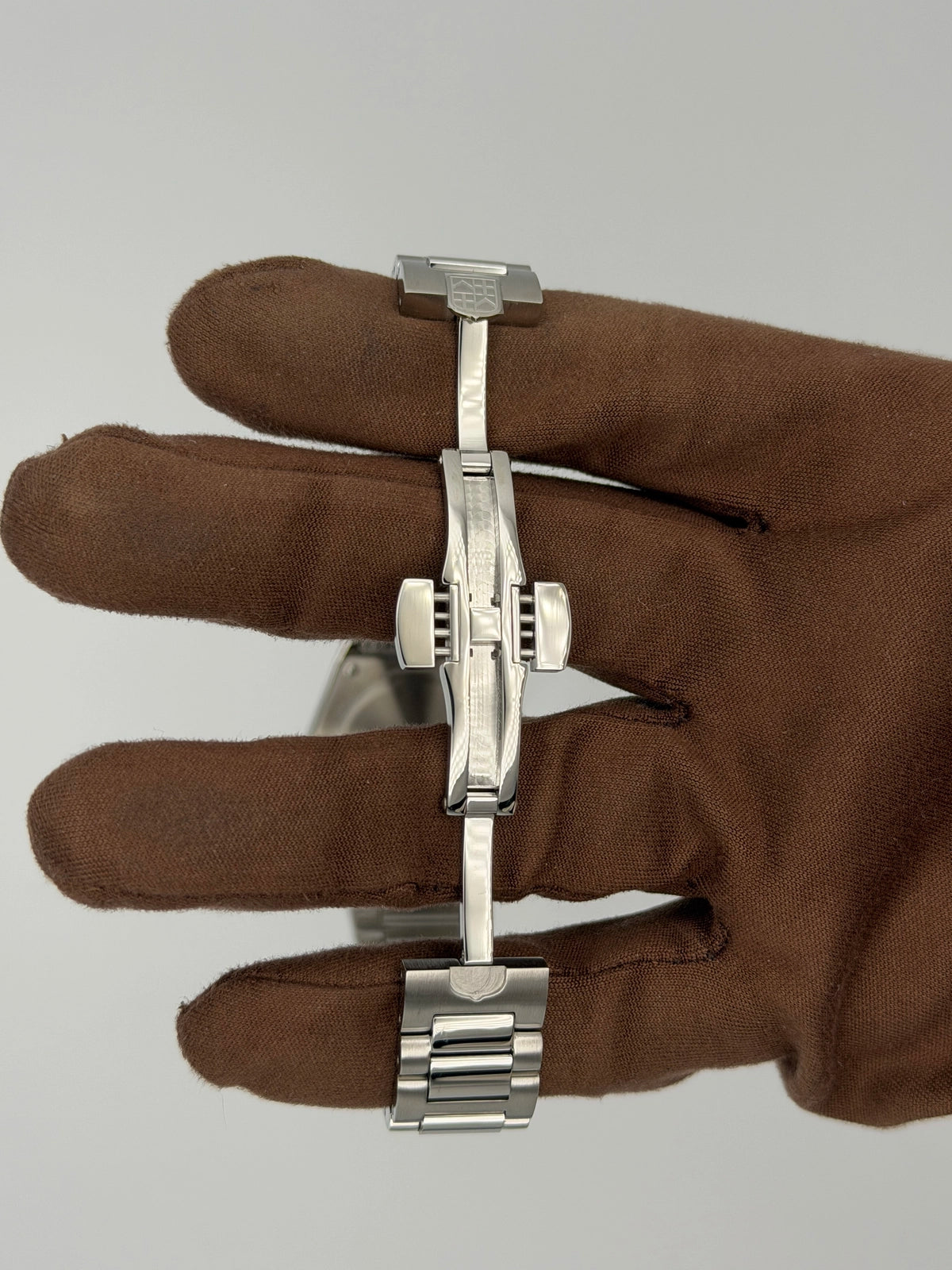 Frederique Constant Highlife Ladies Quartz FC-240ND2NH26B — photo 8 of 9