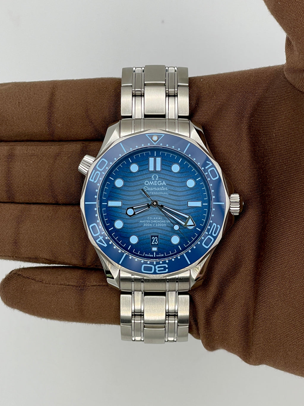 2025 Omega Seamaster Diver 300m 42mm Stainless Steel 210.20.42.20.03.0 ...