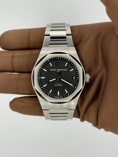 2025 Girard-Perregaux Laureato 42mm Stainless Steel 81010-11-634-11A