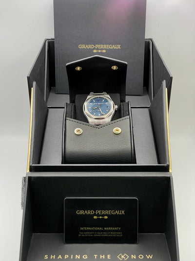 2025 Girard-Perregaux Laureato 42mm Stainless Steel 81010-11-431-11A